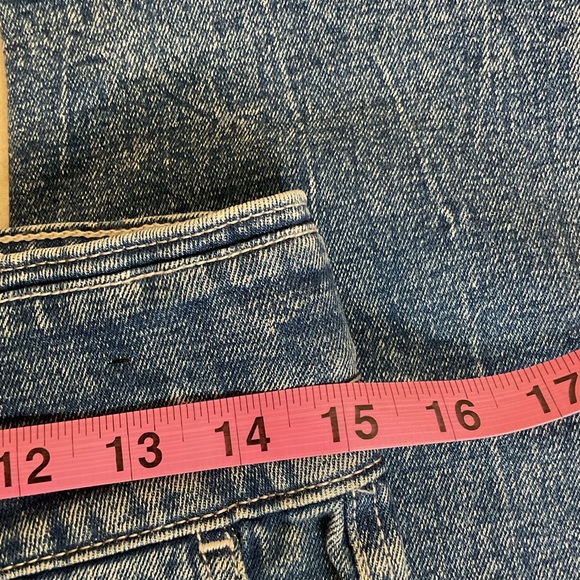 Abercrombie & Fitch Ultra High Rise Straight Button Fly Belted Jeans size 30/10R - Picture 5 of 7